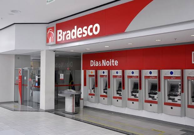 Deputado diz que Bradesco não enviou nem office-boy pra audiência
