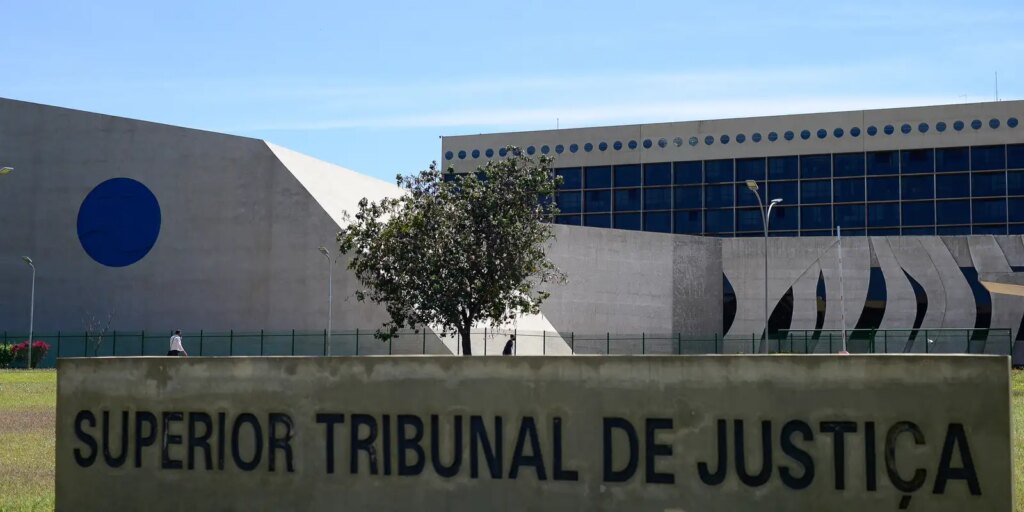 Lula indica desembargador Carlos Brandão para vaga no STJ