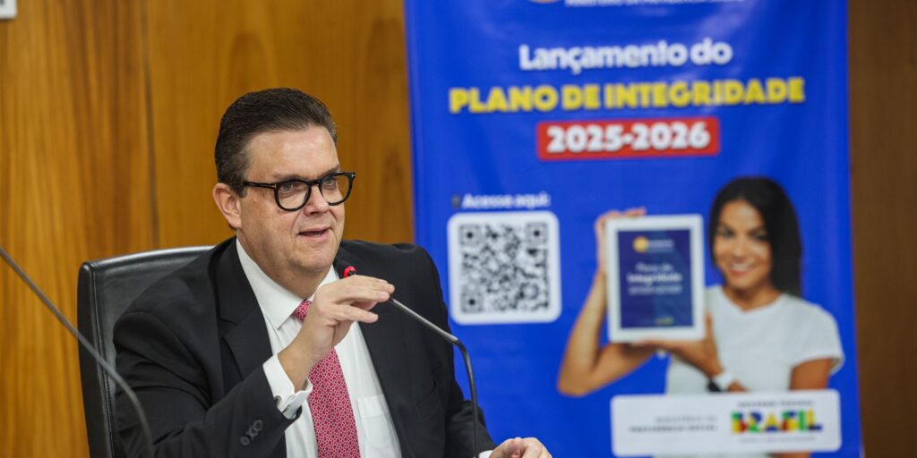 INSS deve corresponder à confiança de aposentados, diz ministro