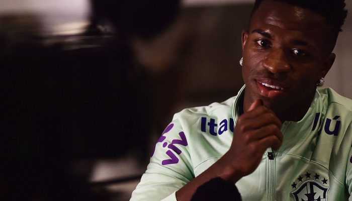 Ancelotti projeta "melhor versão" de Vinícius Júnior na Seleção