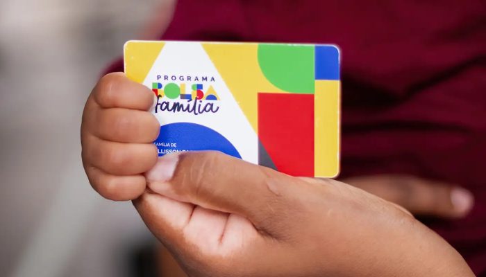 Caixa paga Bolsa Família a beneficiários com NIS de final 4