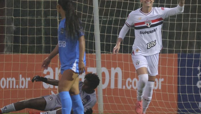 São Paulo goleia para assumir 3ª colocação do Brasileiro Feminino