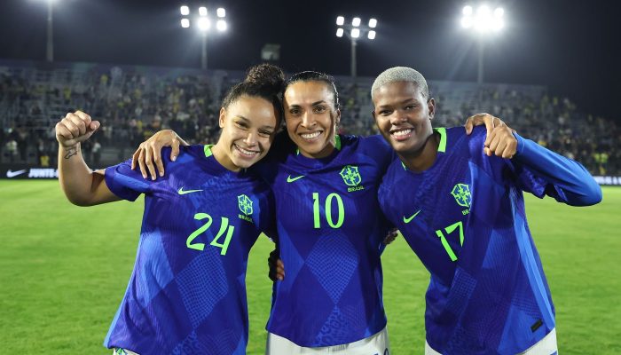 Seleção feminina assume quarta posição do ranking da Fifa
