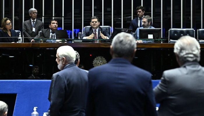 Senado aprova cota de 30% para mulheres em conselhos de estatais
