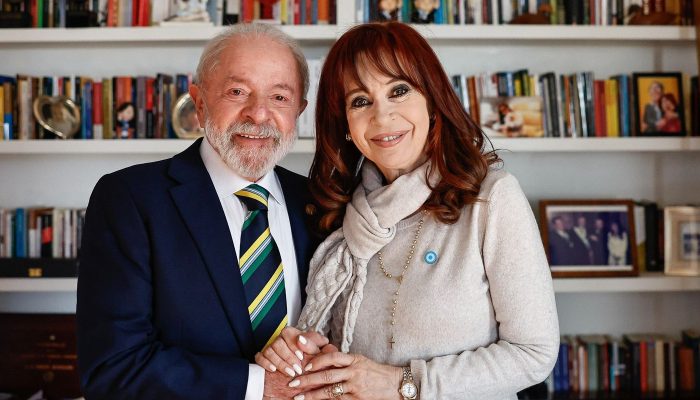 Cristina Kirchner está com gana de luta, diz Lula após visita