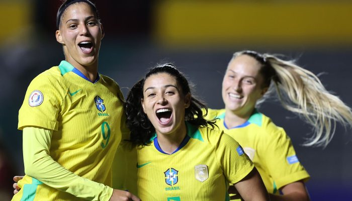 Brasil inicia Copa América com vitória de 2 a 0 sobre a Venezuela