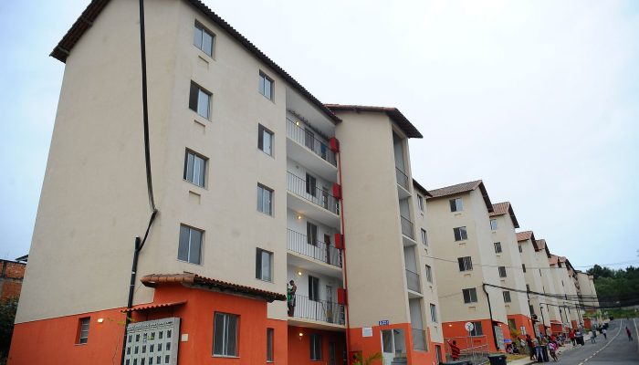 Lei obriga condomínios a denunciar violência doméstica no Rio