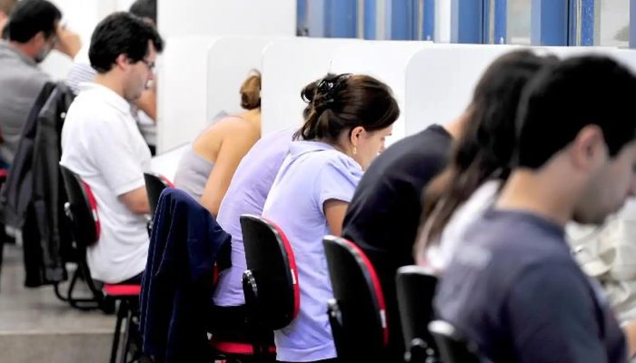 MEC prorroga até sexta inscrições de cursinhos populares