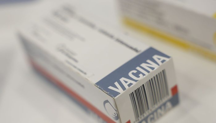 Fiocruz firma acordo em prol de vacinas com Instituto Pasteur e Sanofi