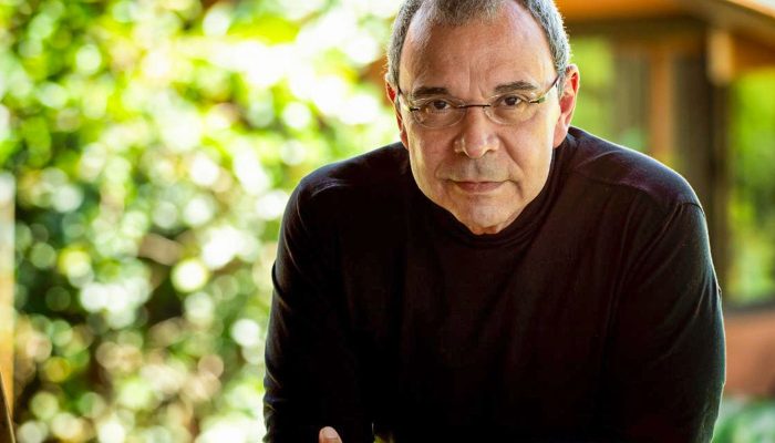 Impunidade de militares perpetuou tradição golpista, diz historiador
