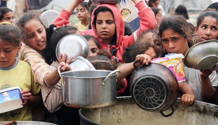Em 48 horas, Israel mata 200 pessoas e fere mil na Faixa de Gaza
