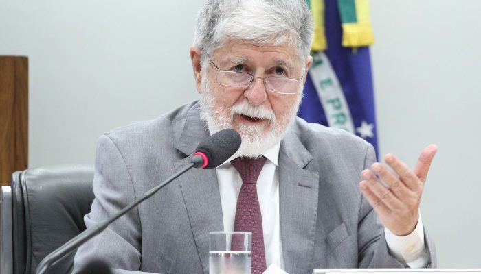 Estados Unidos não desejam negociar tarifas, afirma Celso Amorim