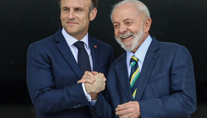 Lula pede que Macron “abra seu coração” para acordo com Mercosul