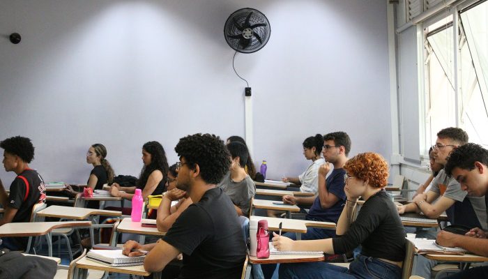 Unesp remarca prova de vestibular de inverno após falta de energia
