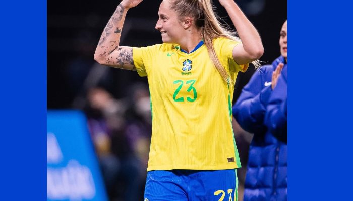 Capitã e líder no Brasileirão Feminino, Isa Haas se firma na seleção