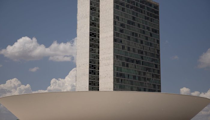 Câmara aprova aumento de pena para crime contra profissionais de saúde
