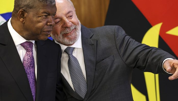 Lula incentiva empresariado a investir em Angola
