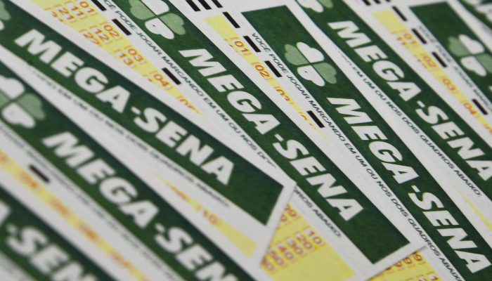 Mega-Sena acumula novamente e prêmio vai para R$ 32 milhões