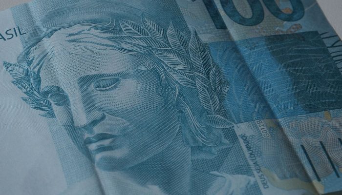 Governo congela R$ 31,3 bi do Orçamento de 2025