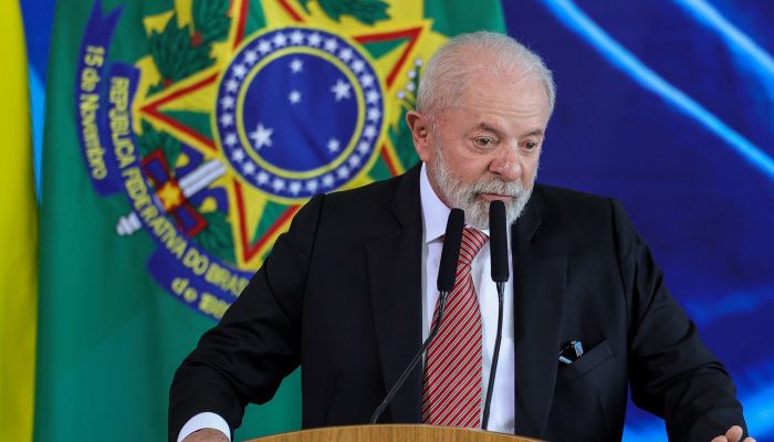 Lula reafirma que guerra em Gaza é genocídio e que judeus são contra