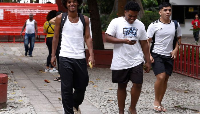 ONG pede doação para inscrições do Enem de candidatos de baixa renda