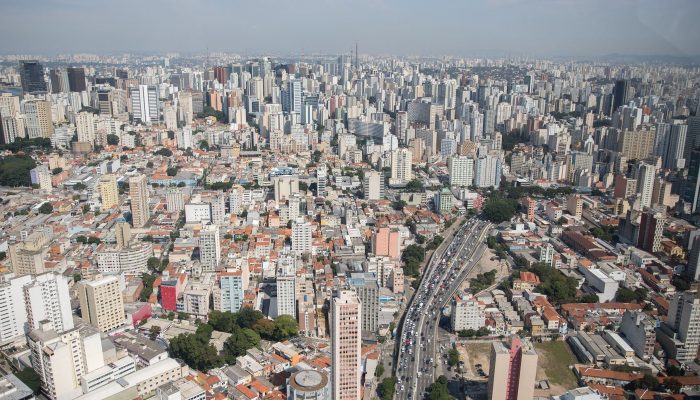 Lançamento de novos imóveis supera vendas de março em São Paulo