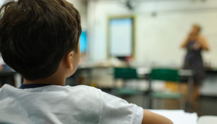 Acesso à educação avança no Brasil, mas sem atingir maioria das metas
