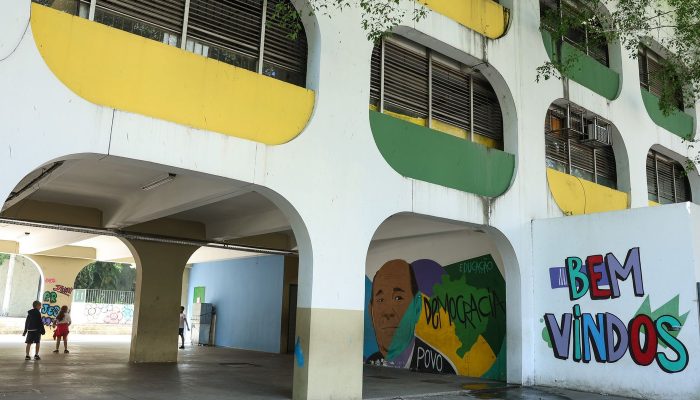 Cieps completam 40 anos como projeto de referência para educação