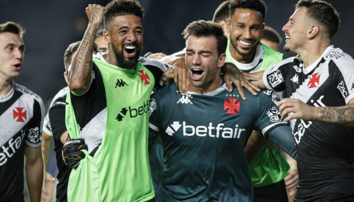 Vasco supera Operário nos pênaltis e segue vivo na Copa do Brasil